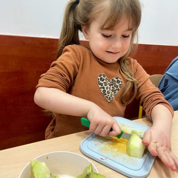 326801318_955227015364934_1995017598882037743_n