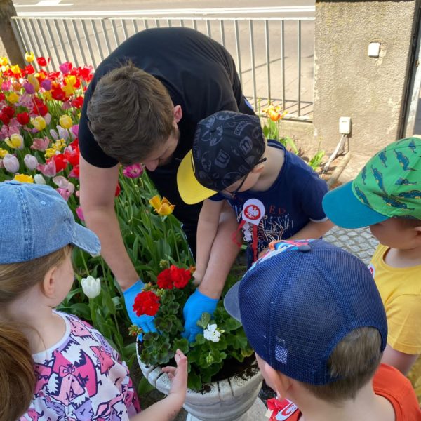 Zajęcia przyrodnicze – Zaczarowany Ogród Szczecin